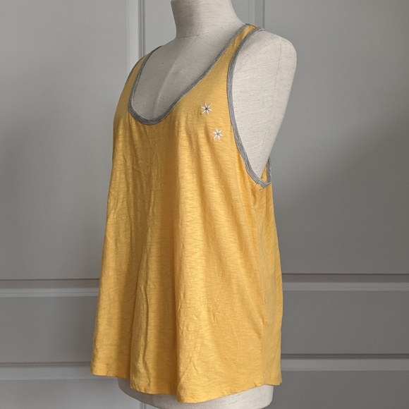 PJ Salvage Tank Lounge Embroider Daisy Racerback Scoop Neck Golden Yellow XL NWT - Picture 2 of 13